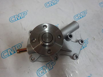 China Standard Size Kubota D722 Pulley Engine Water Pump For Transport Refrigeration supplier